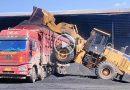 Top dangerous moments of heavy machinery, fails and win operation compilation of